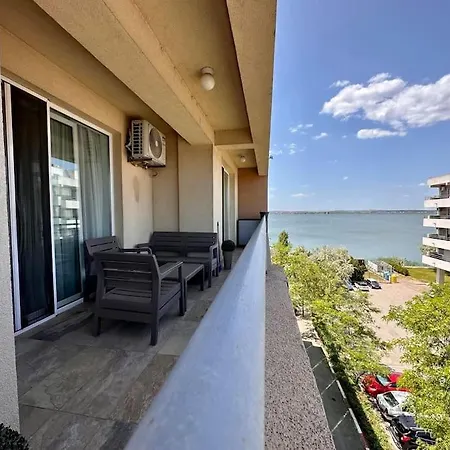 Sianna Apartment *