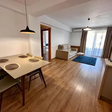 Sianna Apartment