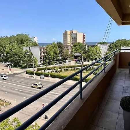 Sianna Apartment *